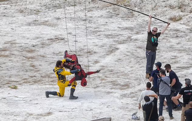 Deadpool 3: des images de tournage divulguées montrent Epic Deadpool Vs.  Carcajou